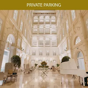5* Szálloda Grand Palace