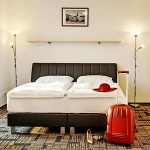 3* Szálloda Efi Palace